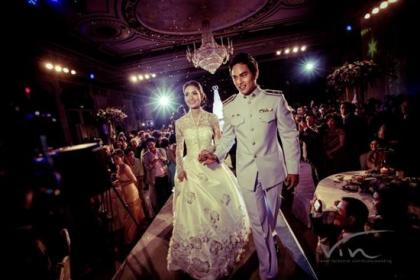 ภาพงาม ๆ หวานปนซึ้ง จากงานแต่งแอฟ-สงกรานต์